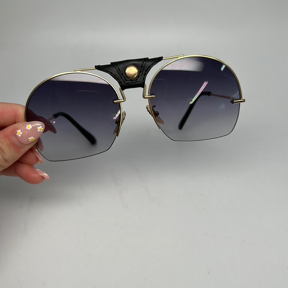 Funky aviator sunglasses